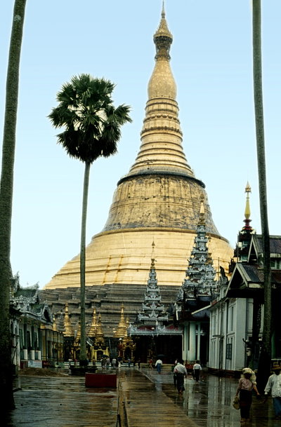 Shwedagon Pagoda in 1976, Yangon, 1976