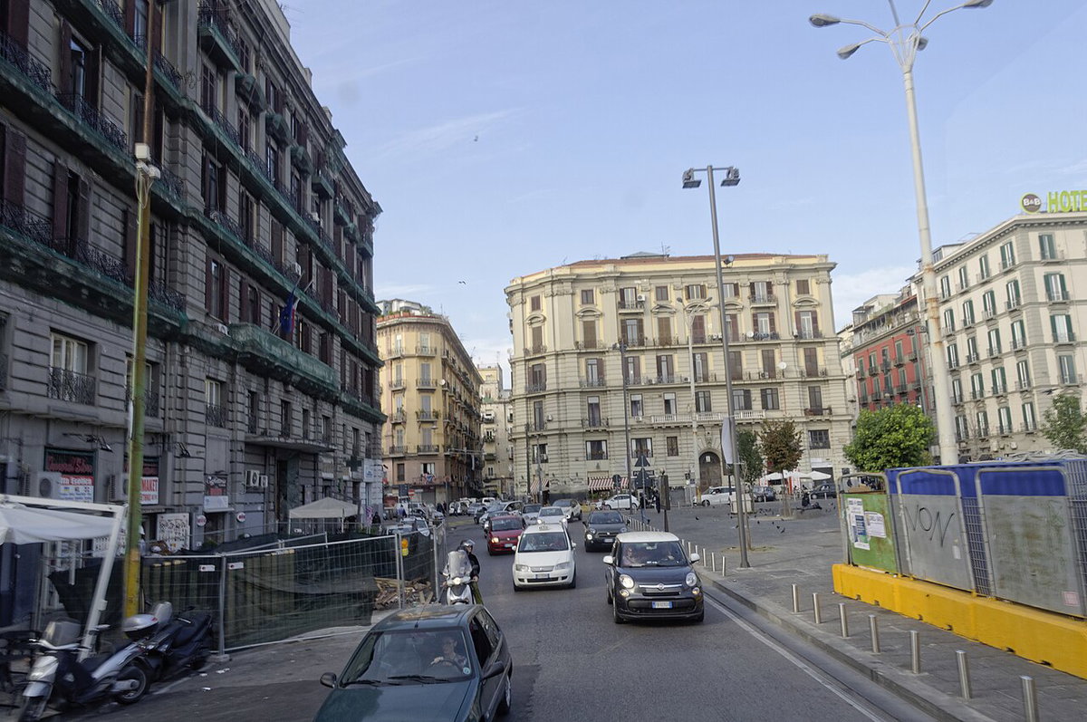 Napoli 2019 -Piazza Garibaldi - by-RaBoe 118, Naples, Italy, 2019