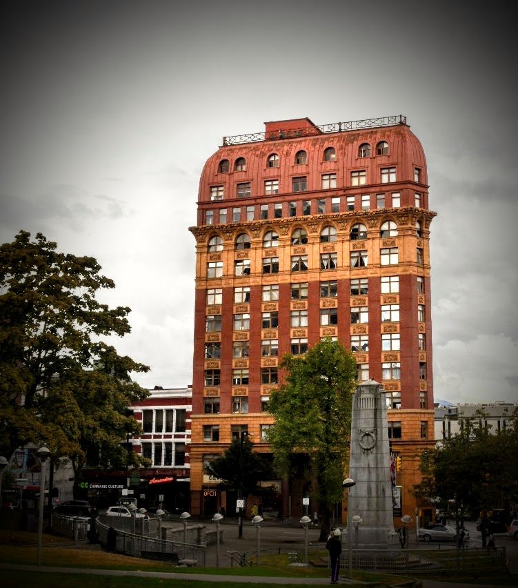 Technology and Society The Dominon Building, Vancouver, Canada, 2017
