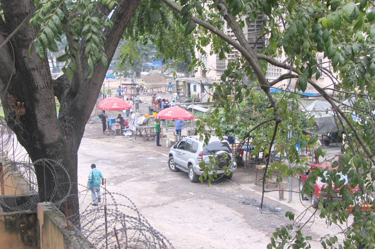 Rue Kinshasa, Kinshasa, DR Congo, 2013