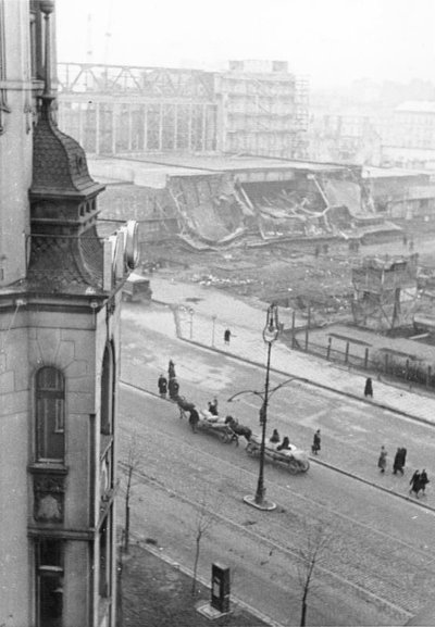 Hotel Polonia Palace, Warsaw — photos through time