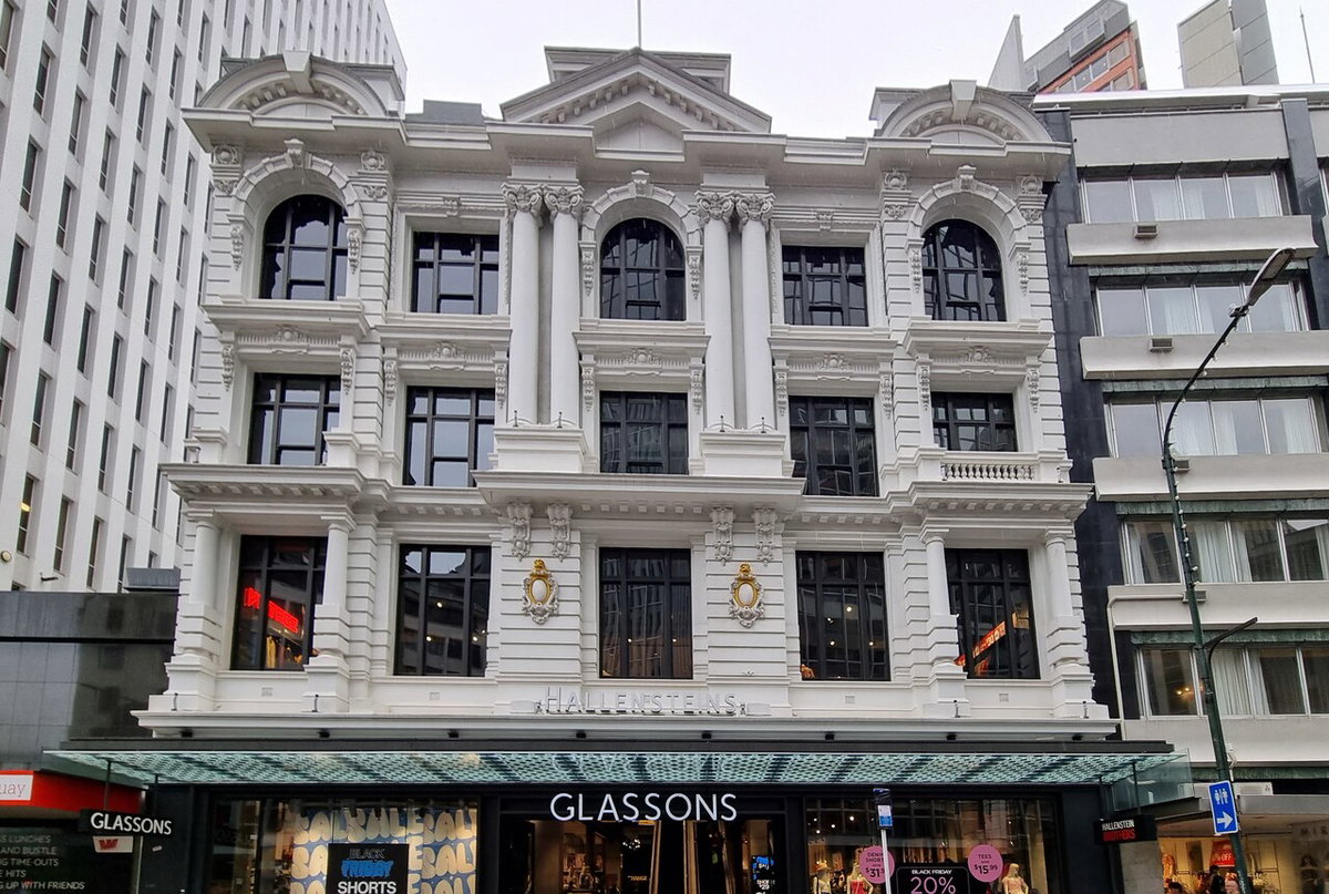 Whitcoulls Building, Lambton Quay, Wellington, New Zealand, 2022