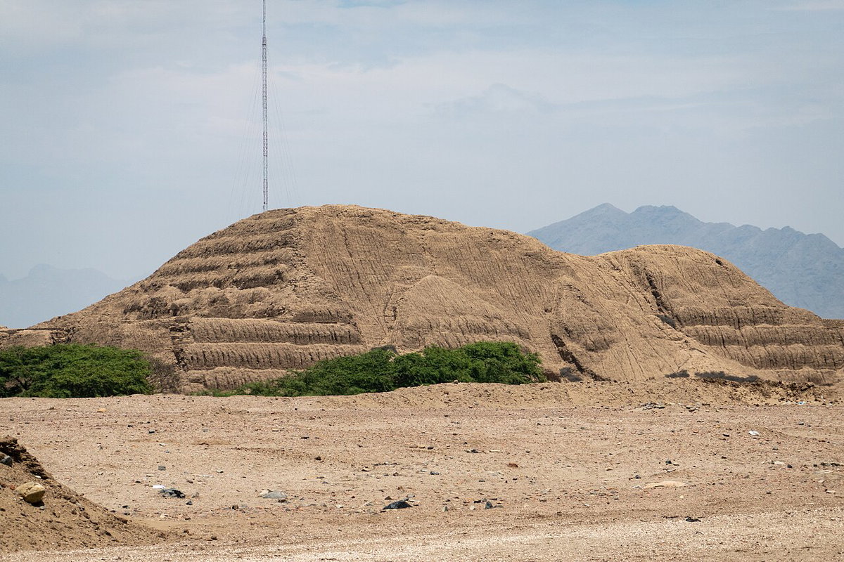 06-Huaca del Sol-nX-1, Trujillo, Peru, 2019