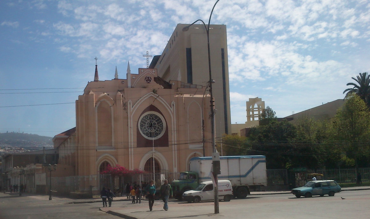 Iglesia de los Doce Apóstoles, Valparaíso, Chile, 2012
