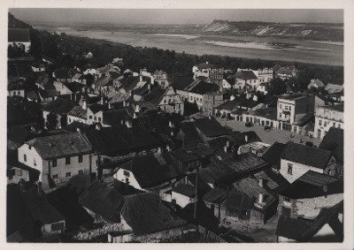 EU: Kazimierz Dolny. General view (1939), Kazimierz Dolny, Poland, 1939