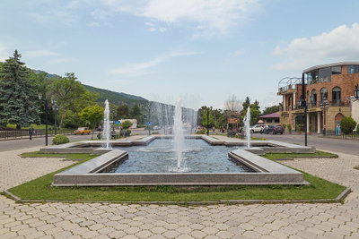 Mccheta, Plac z fontanną, Mtskheta, 2016