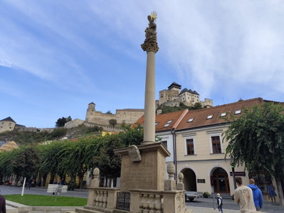 Plage column, Trenčín, with the castle in the background, Trenčín, 2025