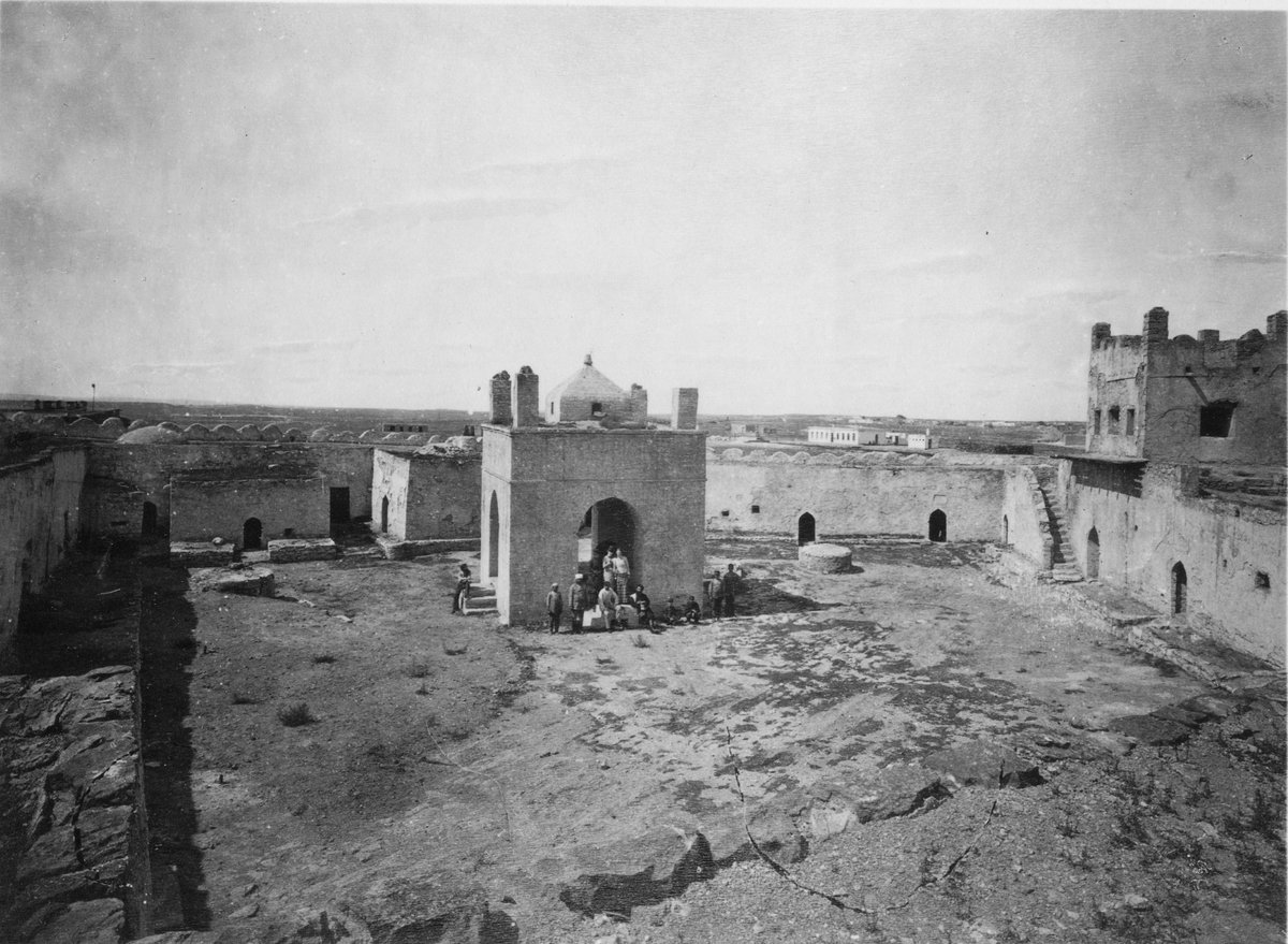 EU: Elddyrkaretemplet, Baku (1900), Baku, Azerbaijan, 1900