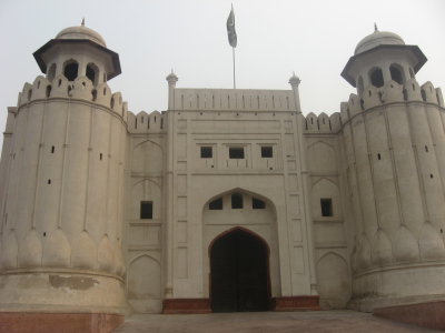 Cenotaph Tomb of Nur Jahan, Lahore — photos through time