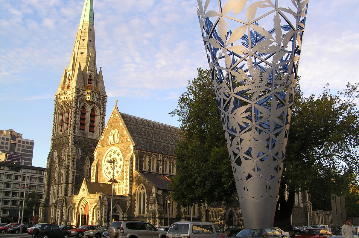 Christchurch Square (Christchurch, New Zealand), Christchurch, New Zealand, 2005