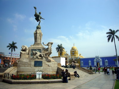 Trujilloplaza, Trujillo, 2007