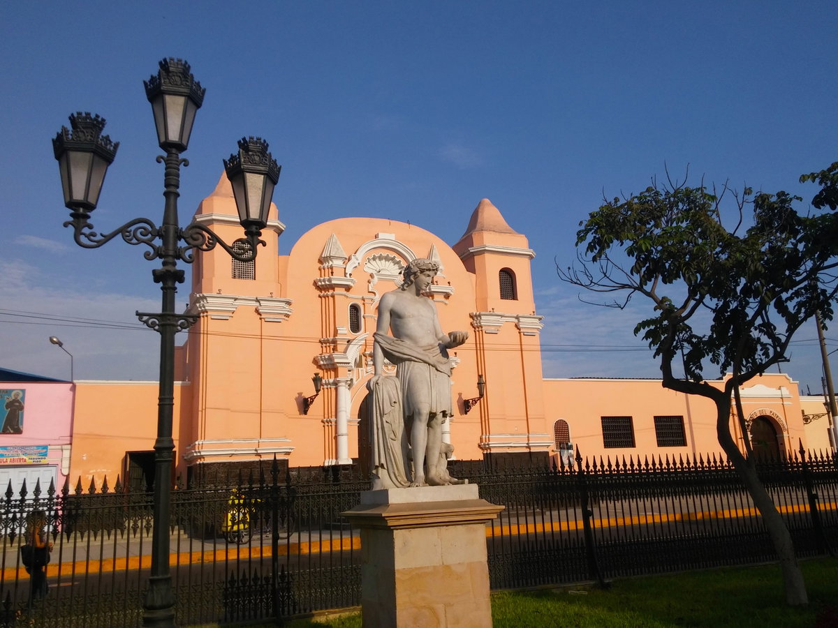 Paseo de Los Descalzos , Rimac, Lima, Peru, 2016