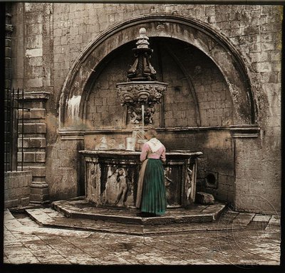 EU: Dubrovnik, small street fountain ( ) (1900), Dubrovnik, Croatia, 1900
