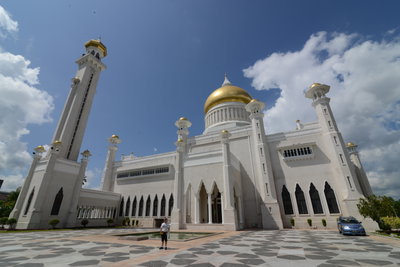 Sultan Omar Ali Saifuddin Mosque, Bandar Seri Begawan, 2014