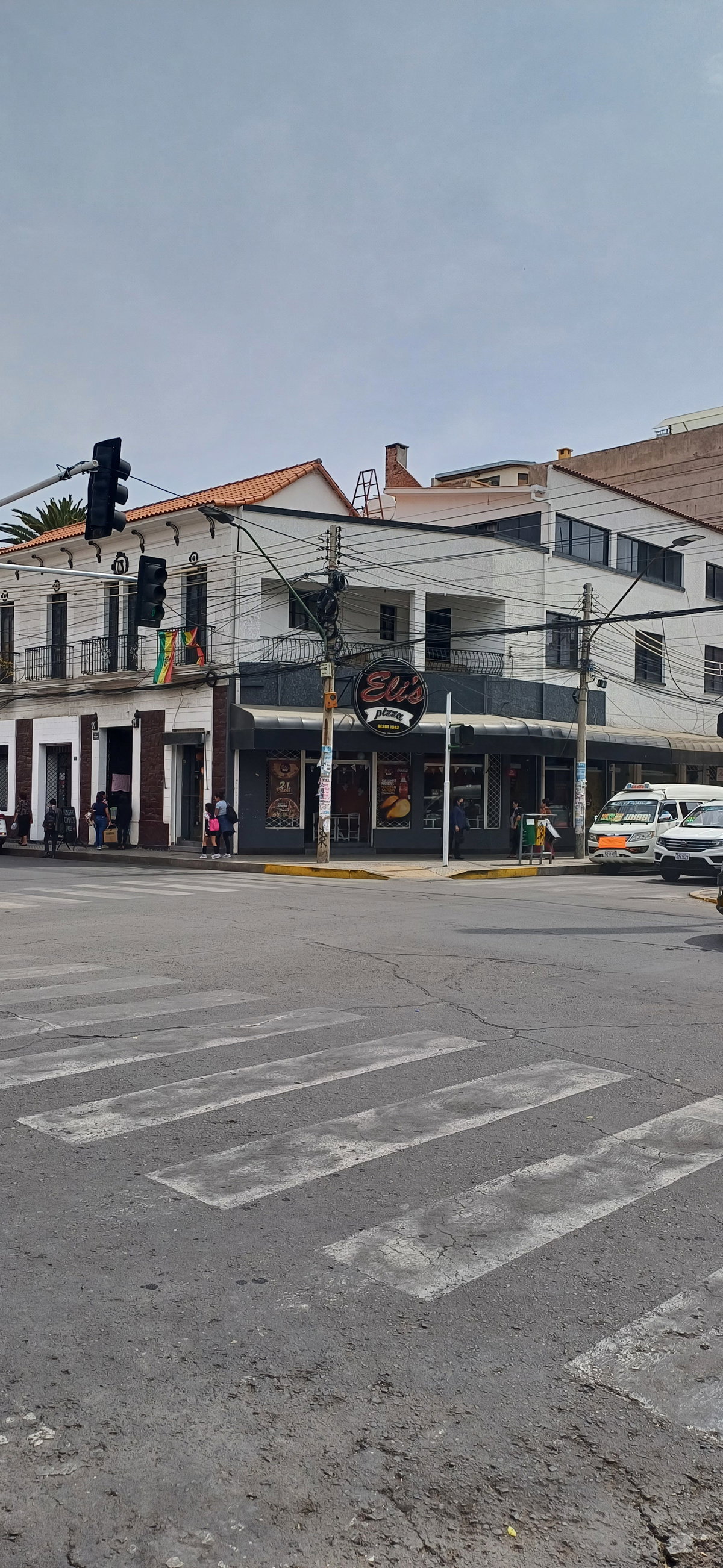 25 de Mayo y Mayor Rocha02, Cochabamba, Bolivia, 2023