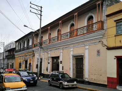 Edificis del Carrer Alfonso Ugarte d'Arequipa, Arequipa, 2017