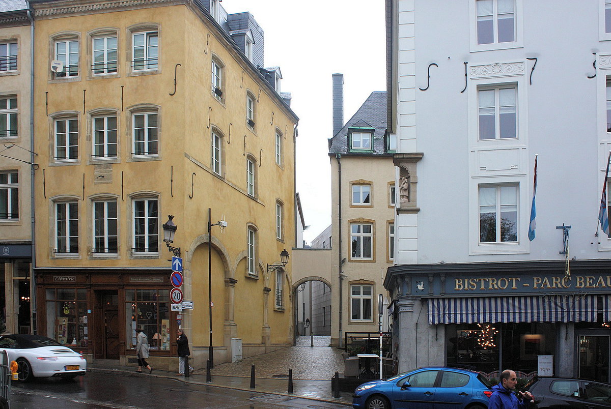 Luxemburg, die Passage Gelle Klack, Haus Rue de la Boucherie 11, Luxembourg City, Luxembourg, 2013