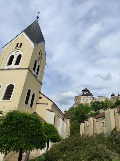 Trenčín, kostol Narodenia Panny Márie a hrad, Trenčín, 2024