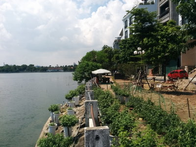 Around West Lake (Ho Tay) 23, Hanoi — photos through time