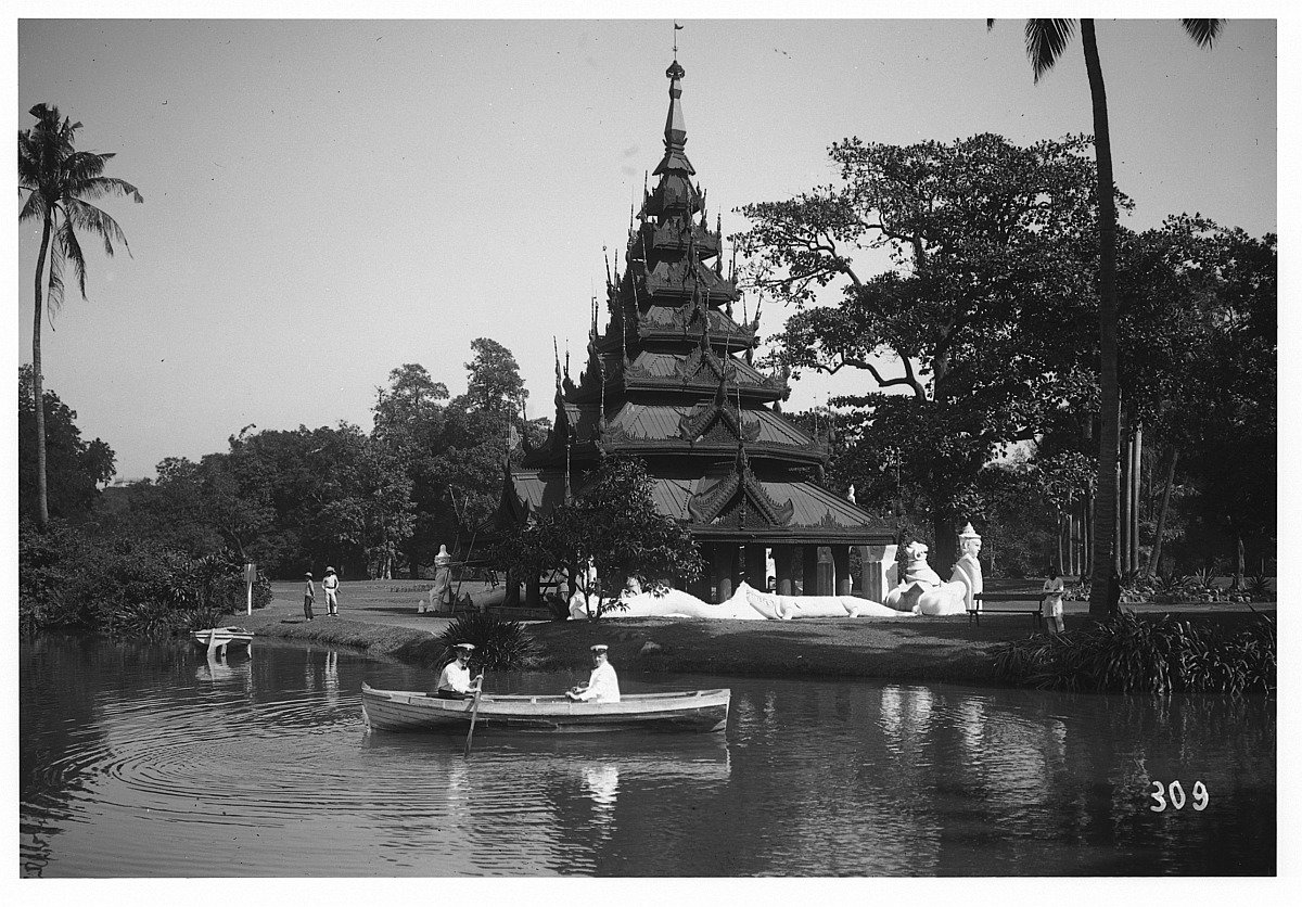 EU: Rangoon, crooked Dagon Pagoda (1913), Yangon (Rangoon), Myanmar, 1913