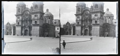 Fonds Achille Dassonville (1890-1967) - Pérou - Cuzco - Vue de l'église de la Compagnie depuis la place (MédiHAL 5172341), Cusco, 1940