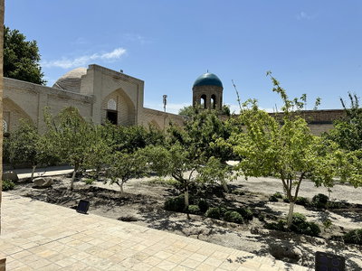 Miyon hazrat madrasasi. Hovli 01, Kokand, 2024