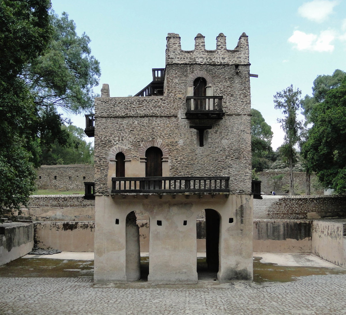 Fasilides Bath 06 (cropped), Gondar, Ethiopia, 2012