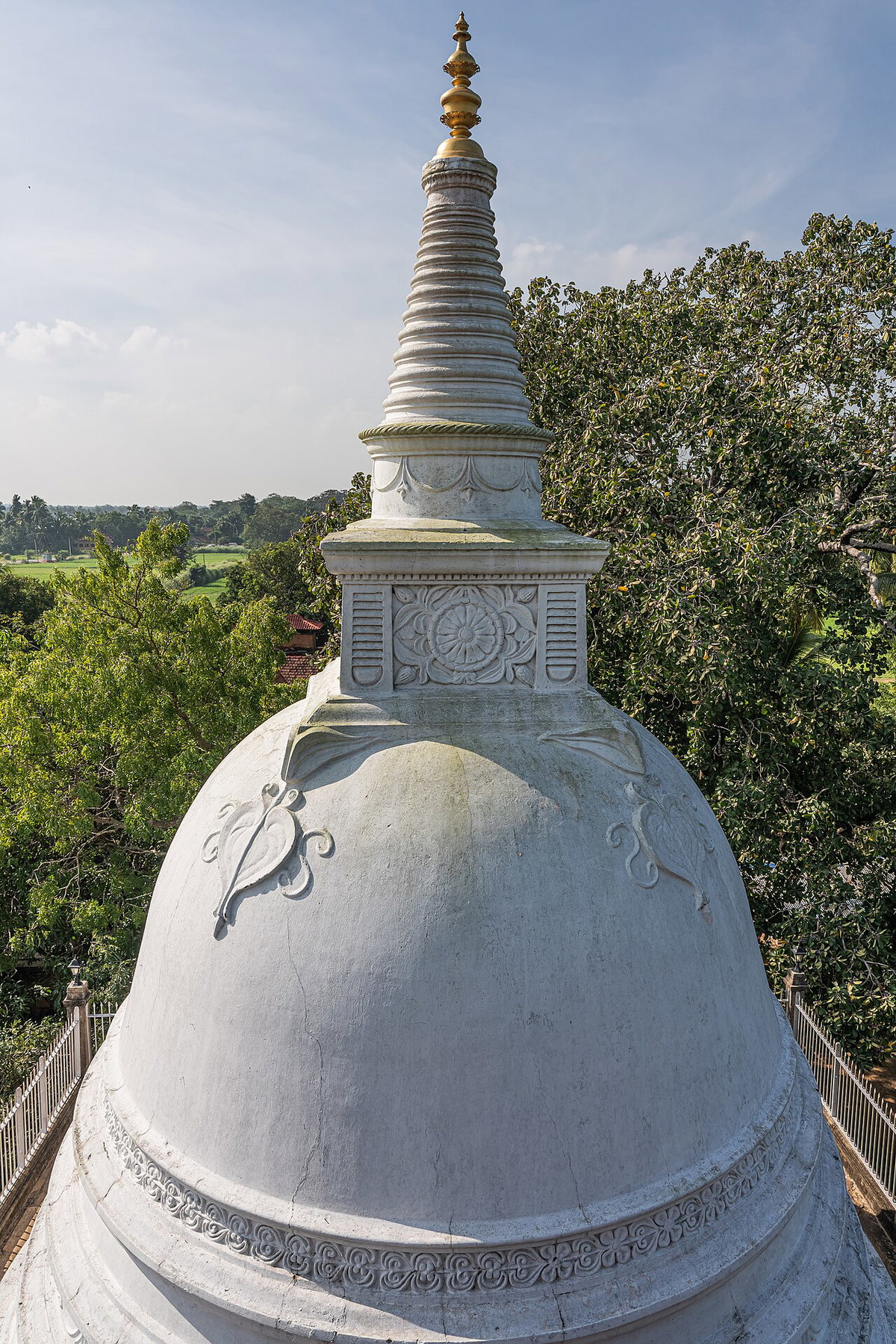 SL Anuradhapura Isurumuniya Temple, Anuradhapura, Sri Lanka, 2020