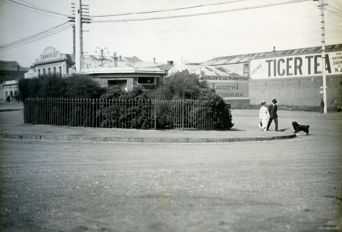 Manor Place Station by Market Reserve, Dunedin, New Zealand, 1919