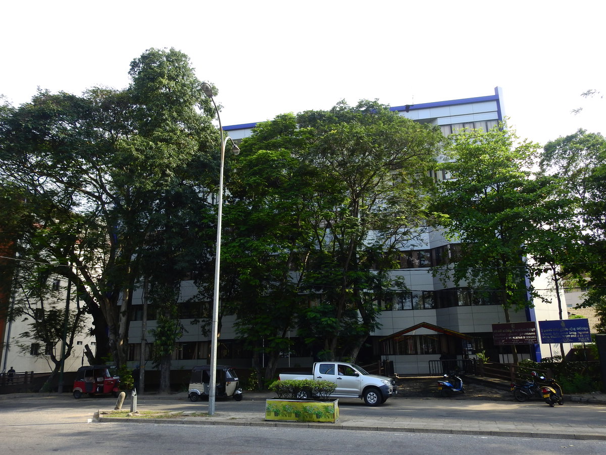 UG-LK Photowalk - Companies Registrar, Colombo, Sri Lanka, 2017