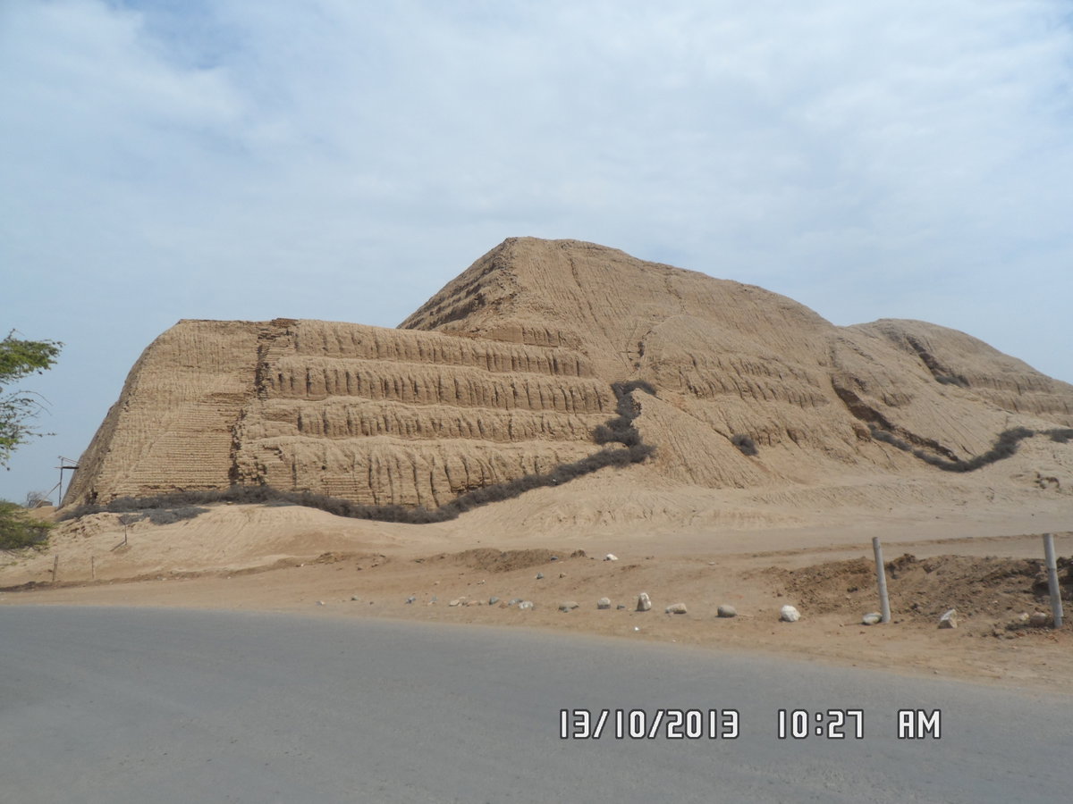 Huaca del Sol, Trujillo, Peru, 2013