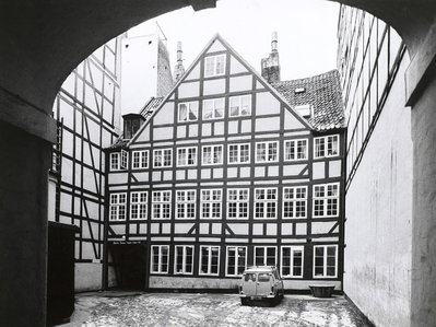 Morten Farums Gård (1967) 01, Copenhagen, 1967
