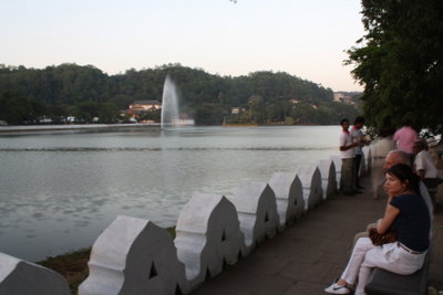 Couples by Kandy lake side, Kandy, 2012