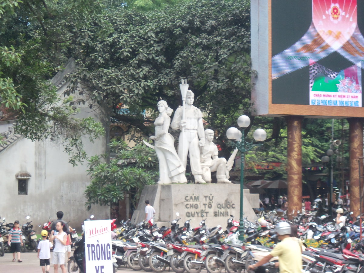 Tràng Tiền, Hoàn Kiếm, Hà Nội, Vietnam, Hanoi, Vietnam, 2012