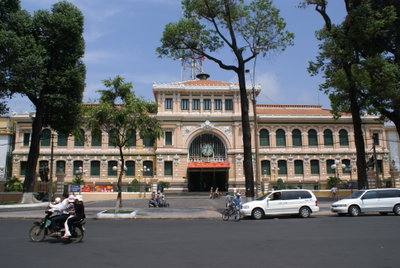 Saigon Central Post Office, Ho Chi Minh City — photos through time