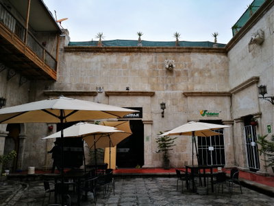 Pati de l'Hotel Riviera d'Arequipa, Arequipa, 2017