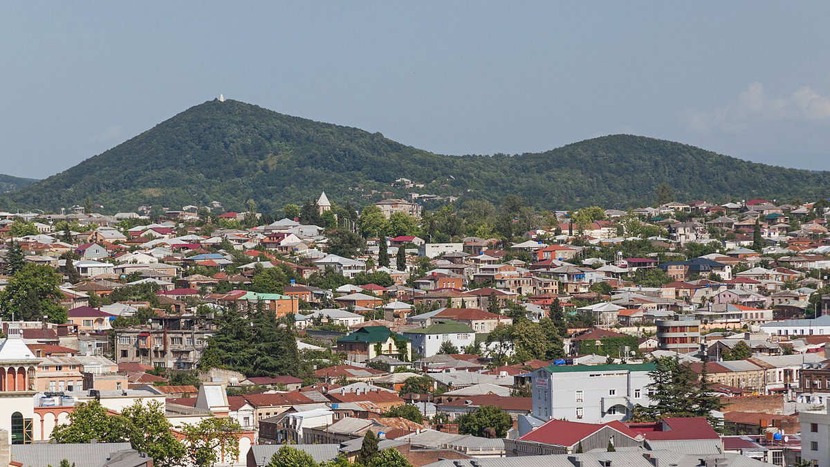 Kutaisi, Widok na miasto z parku Besika Gabaszwili, Kutaisi, Georgia, 2014