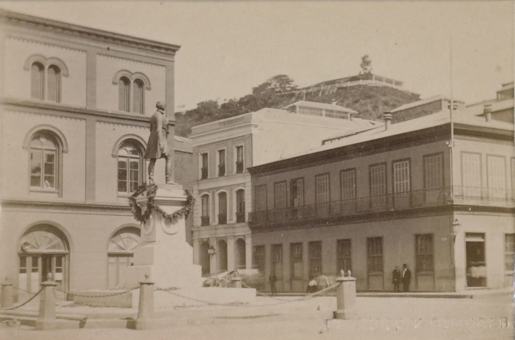 Plaza sotomayor en, Valparaíso, Chile, 1874