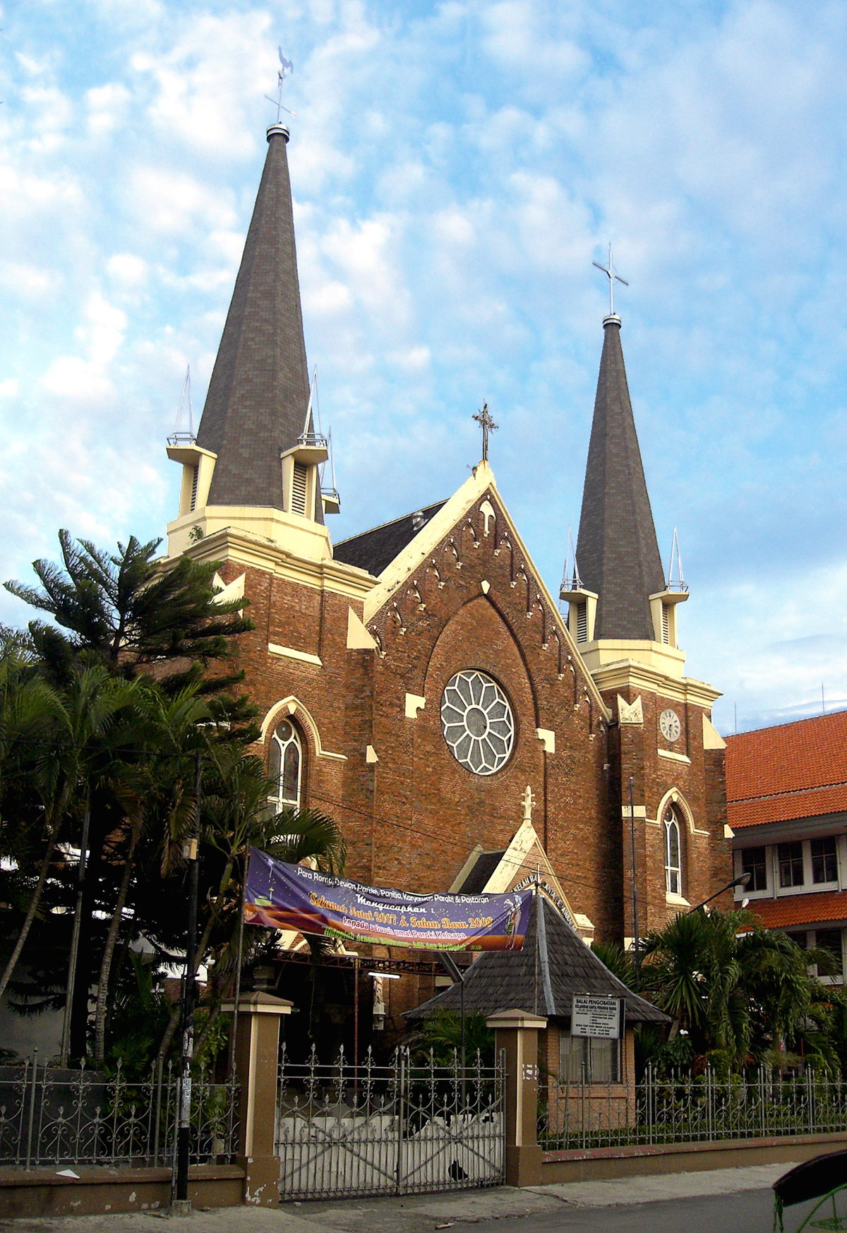 Gereja Katolik Kelahiran Santa Perawan Maria, Surabaya, Surabaya, Indonesia, 2008