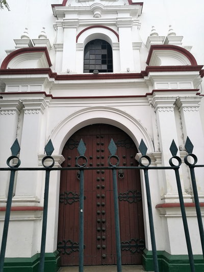 Detall de la façana de Santo Domingo de Trujillo, Trujillo, 2017