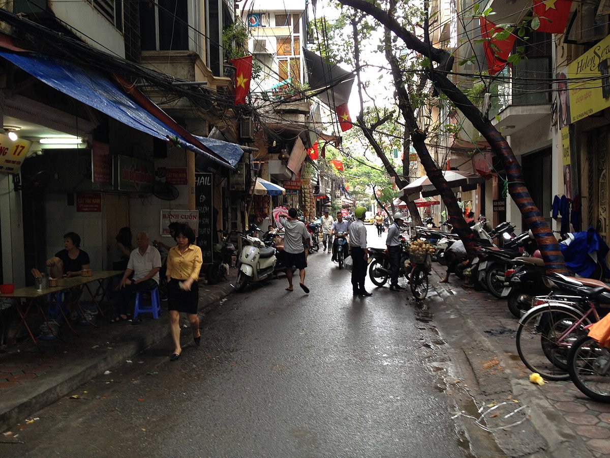 Phố Phan Phu Tiên, Hà Nội 005, Hanoi, Vietnam, 2015