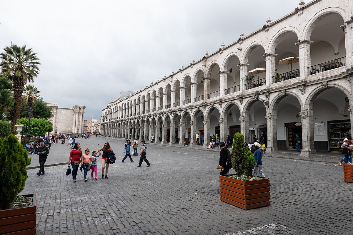 Plaza de Armas-nX-9, Arequipa, Peru, 2019