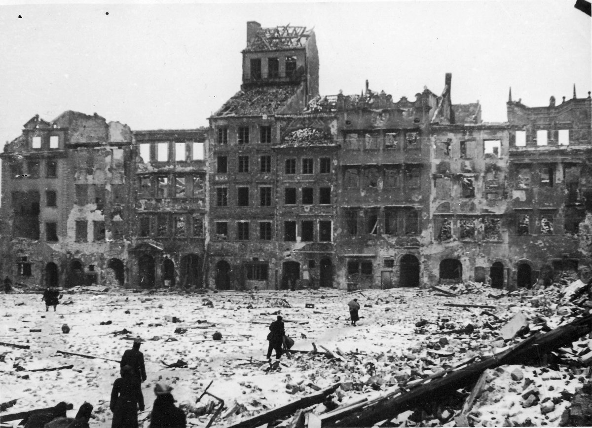 Old Town Warsaw in 1945, Warsaw, Poland, 1945