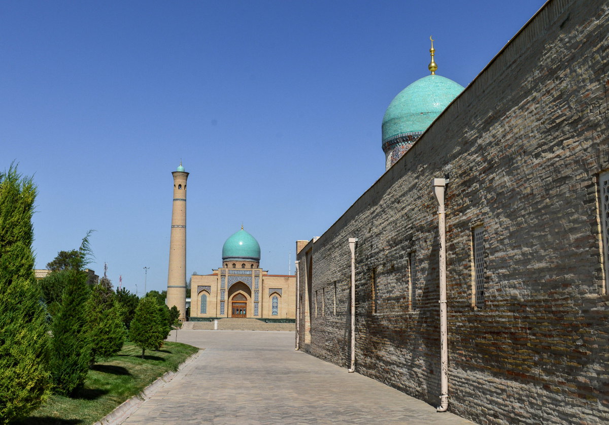 Hazrati Ensemble, Tashkent, Uzbekistan, 2015