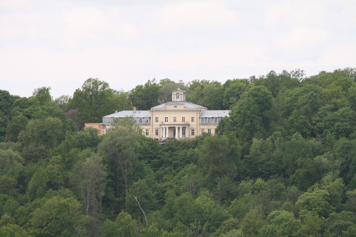 Krimuldas pils (Kenny McFly), Sigulda, Latvia, 2017