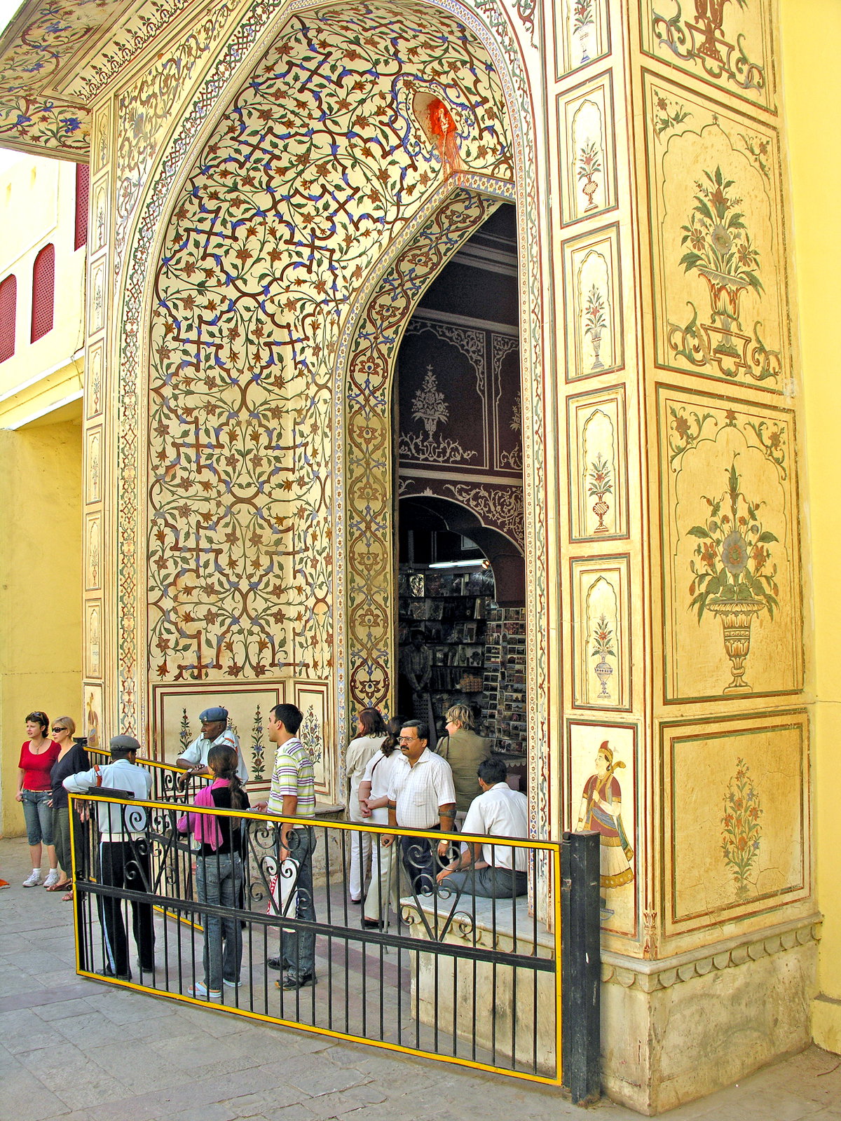 Gates at City Palace (Jaipur), Rajasthan, India (2007), Jaipur, India, 2007
