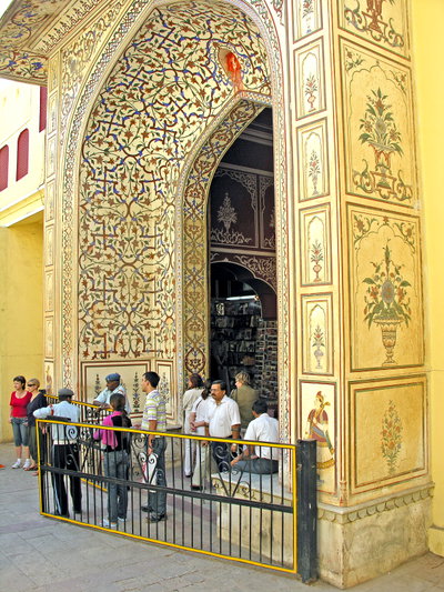 City Palace (Jaipur), Rajasthan, India (2007), Jaipur — photos through time