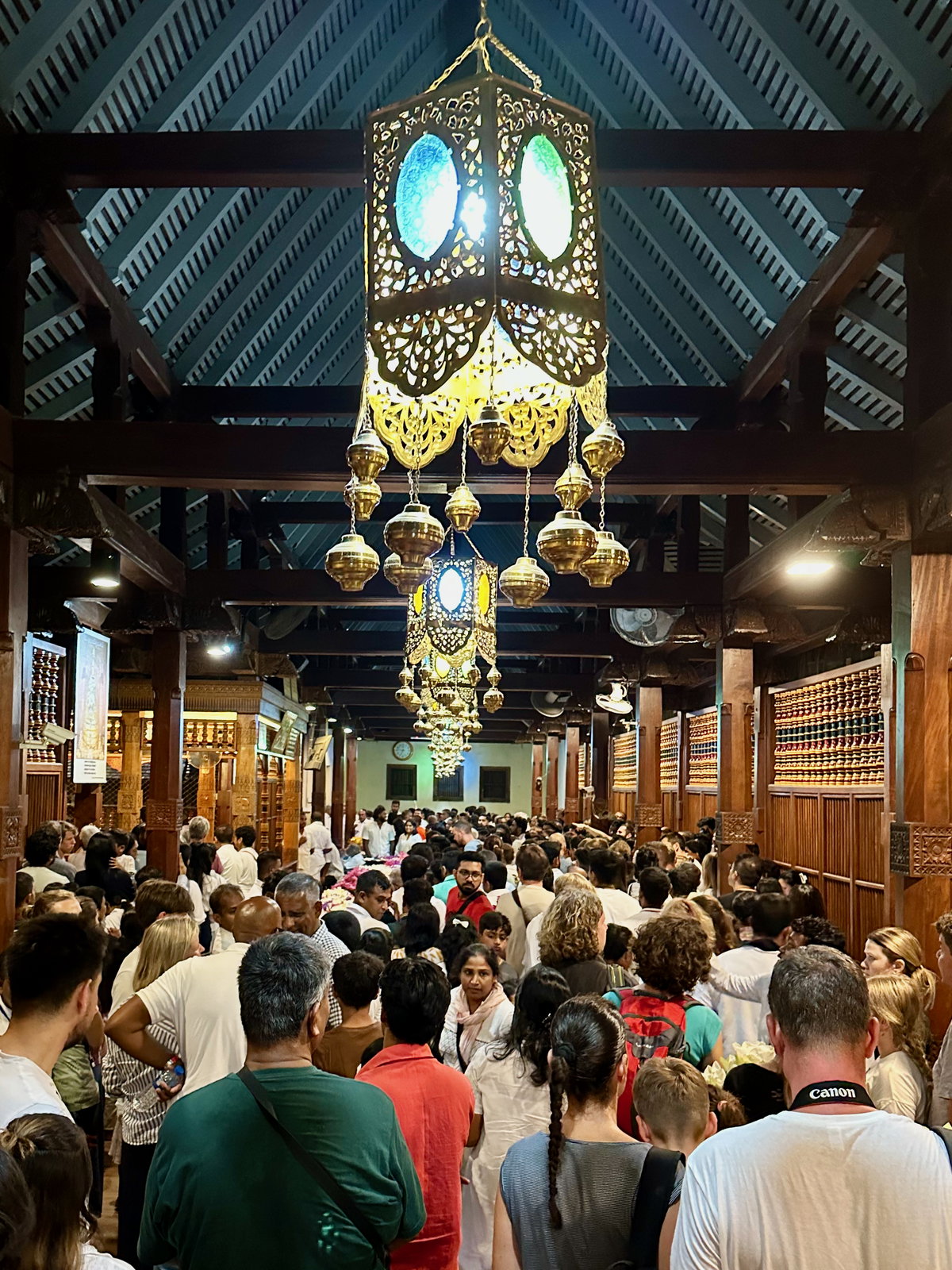 Temple de la Dent - Sala custòdia, Kandy, Sri Lanka, 2023