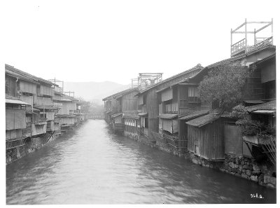 EU: Kyoto Teehäuser an einem Kanal (1913), Kyoto, 1913
