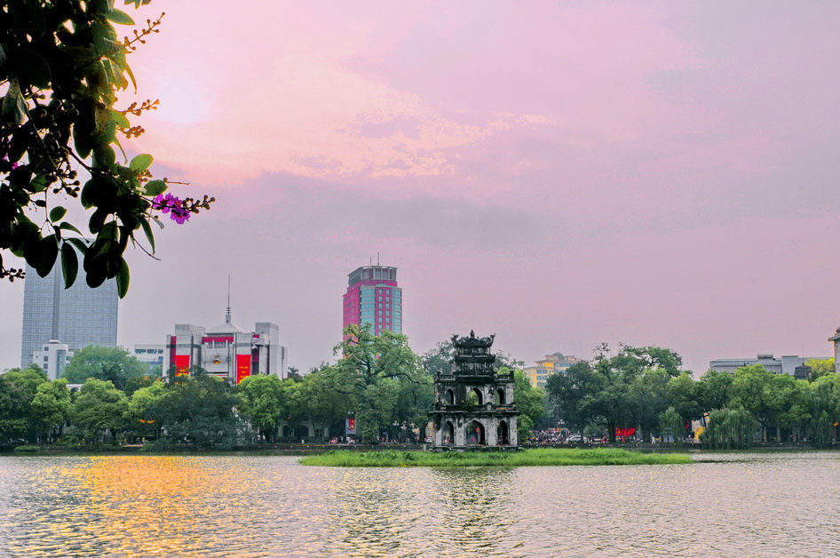 SUNRISE ON HOAN KIEM LAKE, Hanoi, Vietnam, 2012